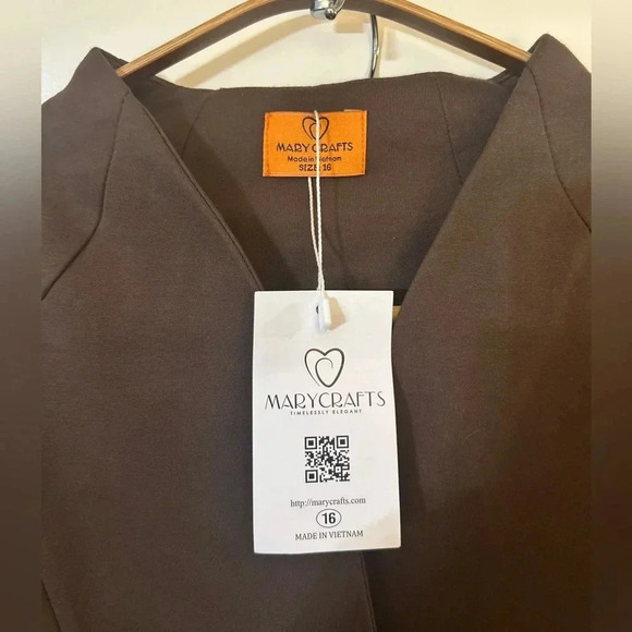 NWT Mary Crafts 2 Piece Ladies Brown Suit. Size 16. Comfort core. Office cor… - Picture 2 of 14